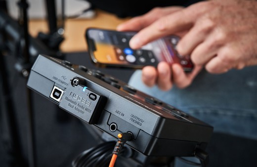 Roland E-Drums TD-02 wireless adapter