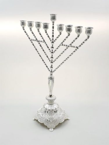חנוכיה חבד