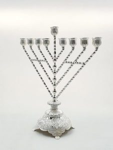 חנוכיה חבד
