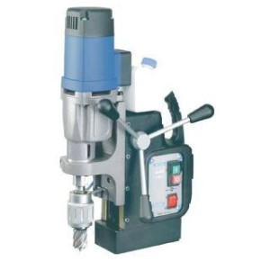 מקדחה עם בסיס מגנטי דגם MAB450 מבית BDS