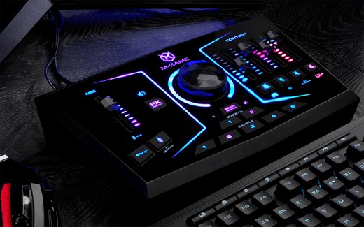 m-audio m-game  rgb dual set up on desktop closeup