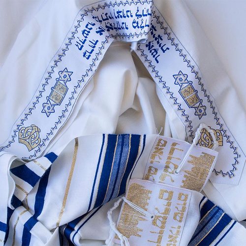 טלית צמר מהודרת מבית טליתניה - זהב כחול