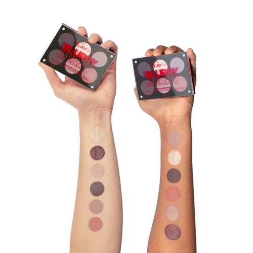 פלטת צלליות אינגלוט INGLOT PLAYINN Blurry Berry Eye Shadow Palette