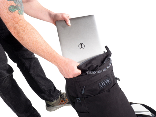 Roan™ Tote Pack