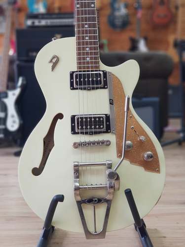 גיטרה חשמלית Duesenberg Starplayer TV