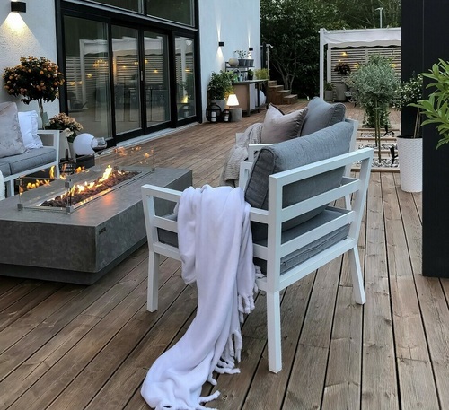 שולחן אש Hampton