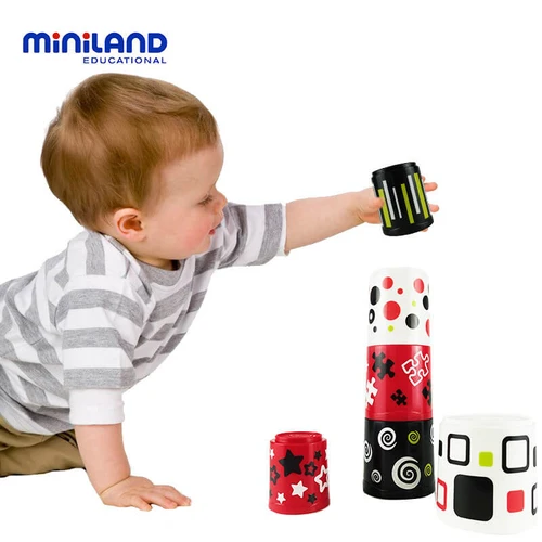 מגדל כוסות הראשון שלי MINILAND
