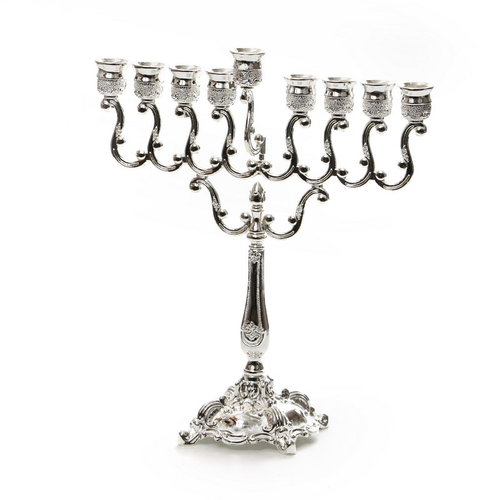חנוכיה ציפוי כסף/לכה בארוק