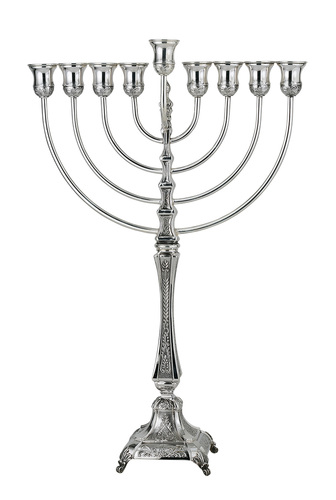רקוע חנוכיית ליון (M) 