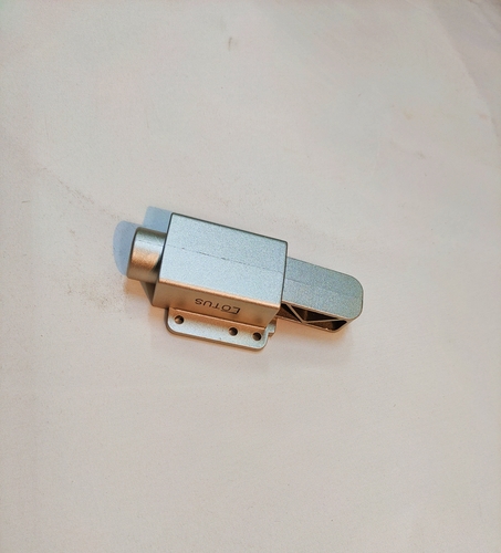 בולם טריקה עליון לדלת כרום