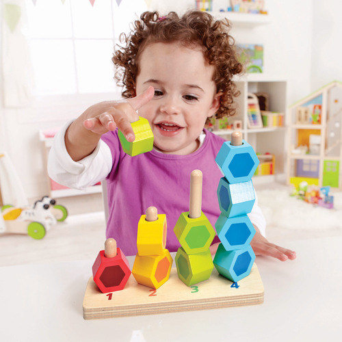 משחק השחלות ספירה מעץ - HAPE