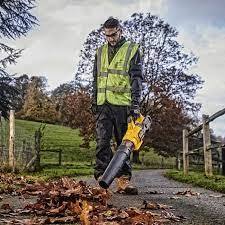 מפוח ציר נטען 54V דגם DCMBA572N DEWALT גוף בלבד תוצרת DEWALT