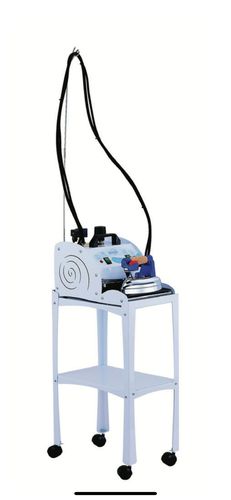 עגלה ניידת עם גלגלים למגהצי קיטור