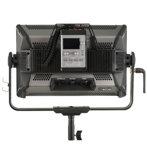 ערכת פאנל לד Aputure NOVA P300c RGBWW כולל ארגז קשיח על גלגלים - שנתיים יבואן רשמי 