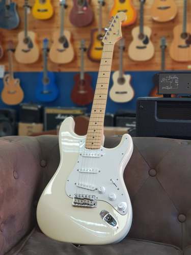 גיטרה חשמלית Fender Stratocaster Japan SSS 1995/6