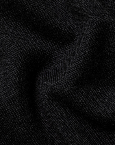 סריג צמר שחור Merino V-Neck Jumper