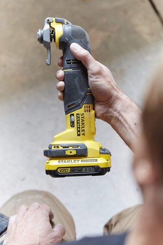 מולטיטול נטען Stanley FatMax SFMCE500D2K-QW 18V + מזוודה + 2 סוללות 2Ah + מטען
