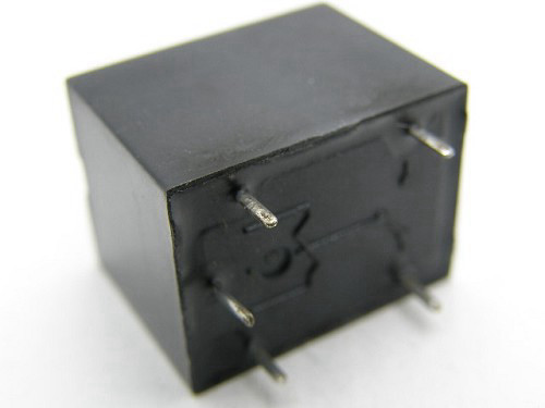 ממסר 24V DC מיתוג 10A 1XC.O