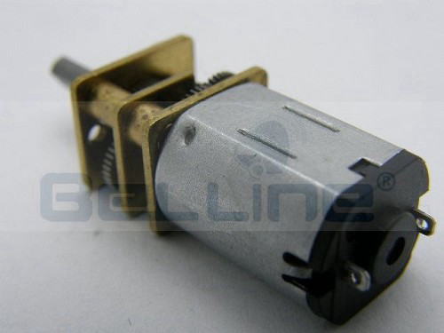 מנוע עם גיר זעיר 5RPM 3V