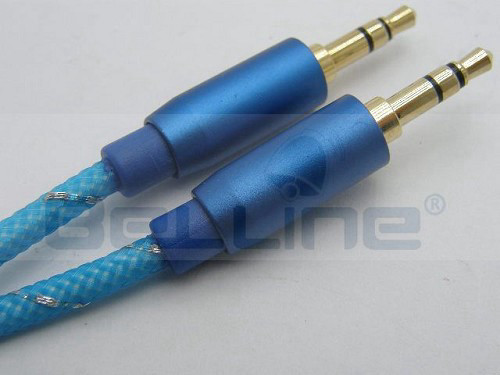 כבל AVTEK 3.5MM - 3.5MM אורך 1.8מטר