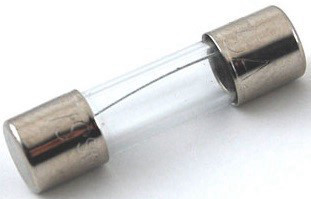 פיוז זכוכית 5X20mm 1A איטי מחיר ל- 5 יחידות