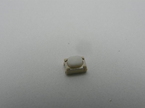 מפסק לחיצה רגעי מלבן 4.2X3.2 SMD N.O מ"מ
