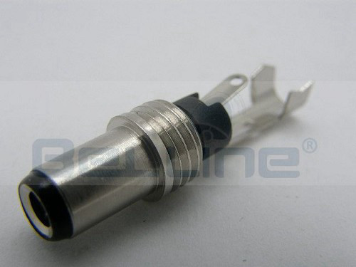 תקע 3.1mm DC על חוט