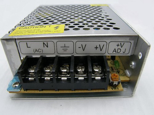 ספק כוח זיווד מתכת 12V 5A
