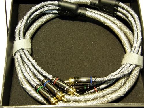 כבל 3RCA-3RCA מקצועי RGB 3M