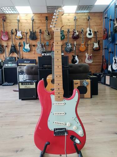 גיטרה חשמלית Fender Custom Shop Stratocaster Deluxe 2011