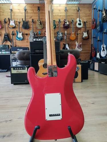 גיטרה חשמלית Fender Custom Shop Stratocaster Deluxe 2011