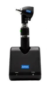 סט הכולל: ראש אופטלמוסקופ 3.5V תוצרת חברת ZUMAX בעל תאורת LED ומטען שולחני ZUMAX זומקס