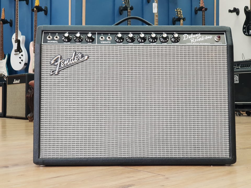 Fender 