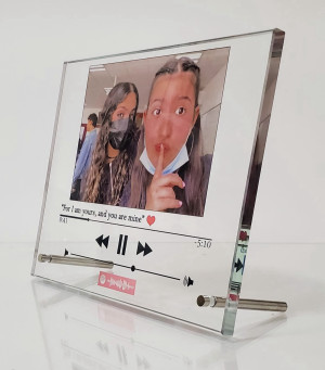 תמונת זכוכית - מיוזיק גלאס - אפל מיוזיק - 20X25 