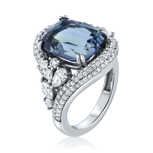 טבעת Tanzanite ויהלומים J.Lo