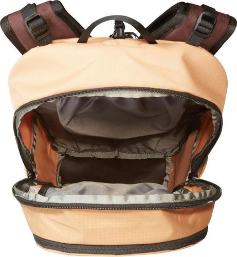 תיק יום  THE NORTH FACE BASIN 18L