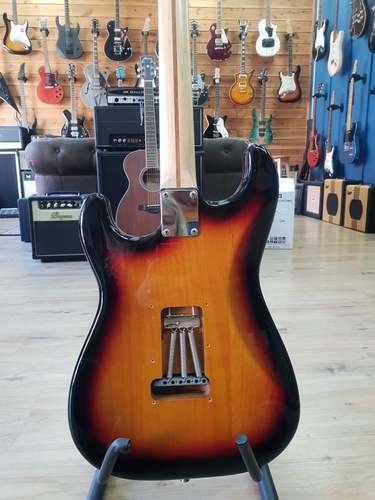 גיטרה חשמלית Fender Stratocaster Japan SSS 1994/5