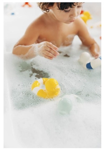 נשכן תינוק / צעצוע אמבט עשוי 100% גומי טבעי בעבודת יד - ברווז צהוב