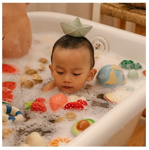 נשכן תינוק / צעצוע אמבט עשוי 100% גומי טבעי בעבודת יד - סירת אוריגמי מנטה