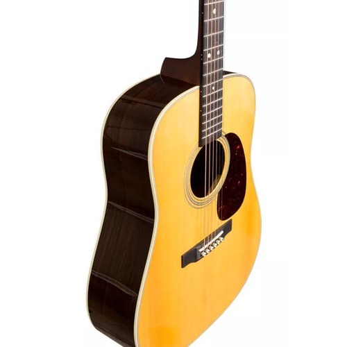 גיטרה אקוסטית + ארגז MARTIN D28
