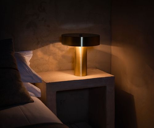 מנורת שולחן זהובה KARL table lamp