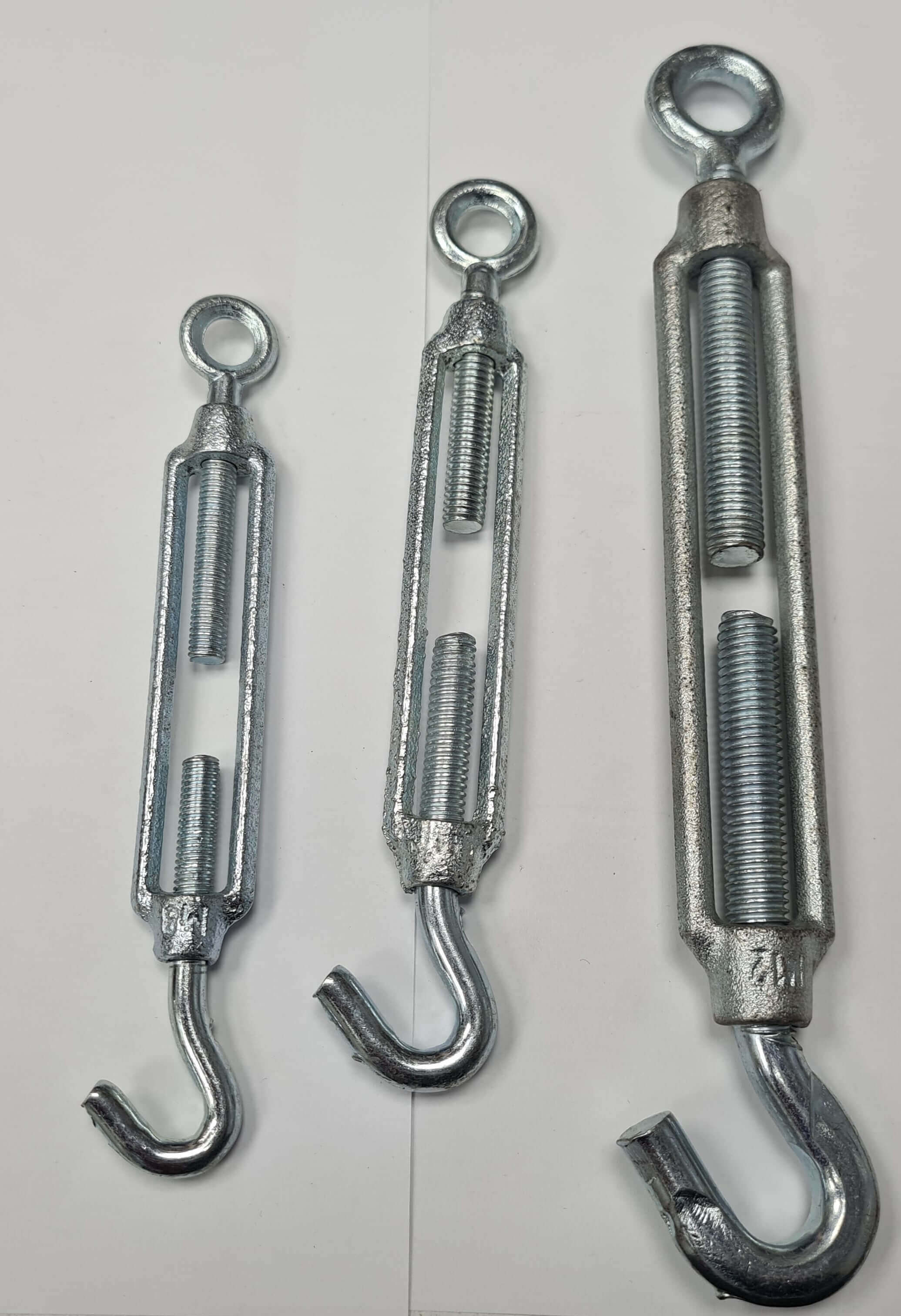 מותחן לכבל פלדה גודל 8