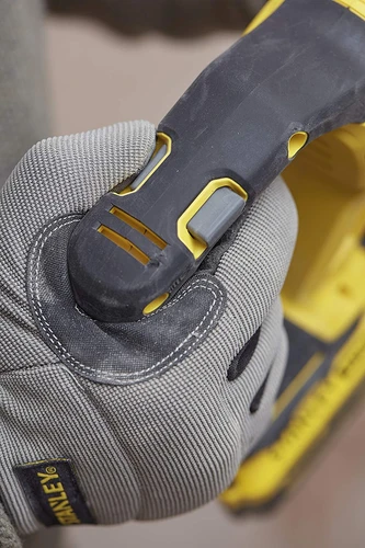 פטישון נטען בראשלס + 2 סוללות Stanley FatMax SFMCH900M22 Brushless SDS 18V 4Ah