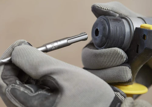 פטישון נטען בראשלס + 2 סוללות Stanley FatMax SFMCH900M22 Brushless SDS 18V 4Ah