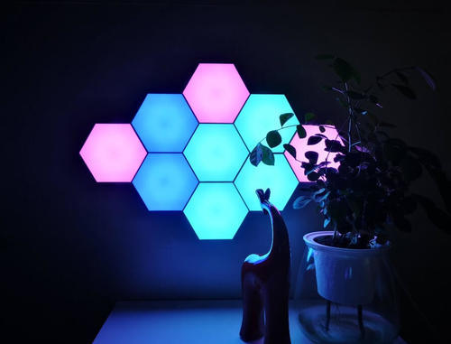 לבני תאורה דקורטיבים Haxon Led Touch