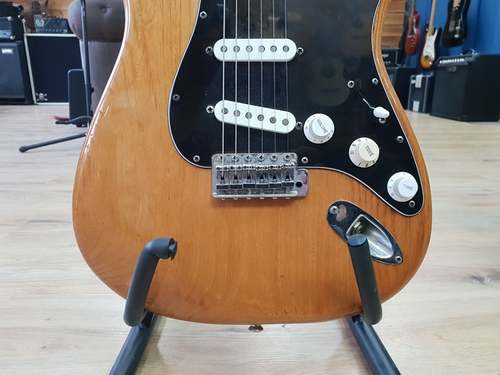 גיטרה חשמלית Fender Stratocaster ORIGINAL 1976