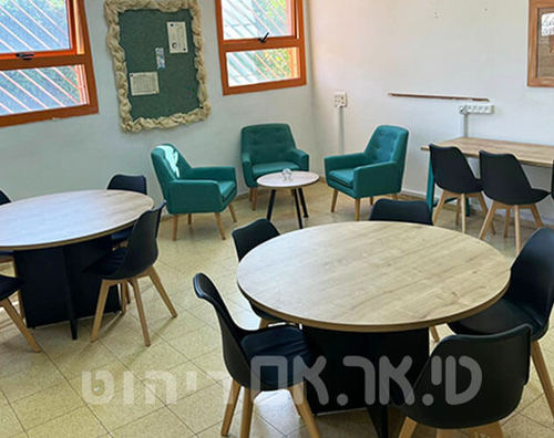 ריהוט חדר מורים תיכון דרכא קריית מלאכי