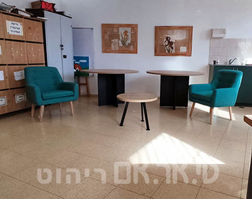 ריהוט חדר מורים תיכון דרכא קריית מלאכי