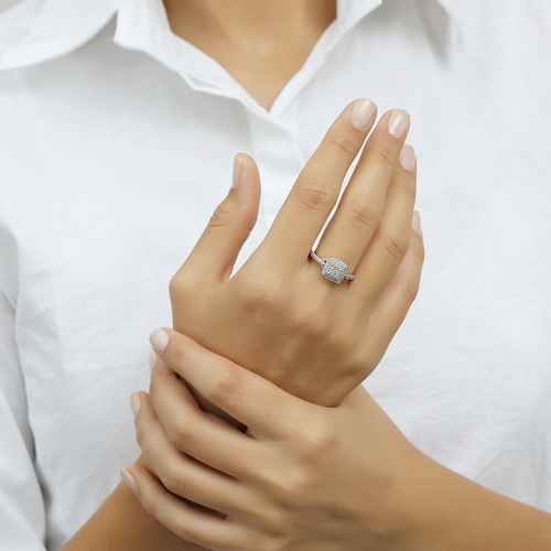 טבעת יהלומים מעוצבת 0.32ct מזהב 14K
