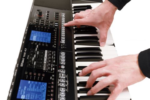 זוית נוספת Roland E-A7